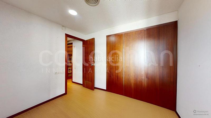 Foto fb9d471f-a022-4c8e-91f6-acc5c3ea261e. Alquiler piso oportunidad de alquiler en plena zona universitaria en Valencia