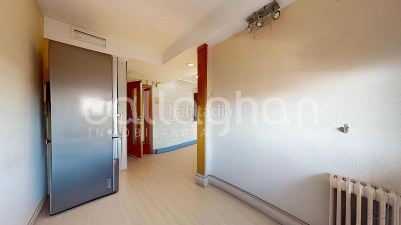 Foto 34f3296c-dcff-41ec-a335-8940c2f481e8. Pis amb calefacció aparcament a Jaume Roig Valencia