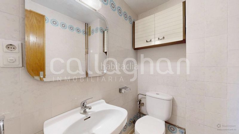 Foto 40f74240-4fbf-4ffe-91af-df1e3cd04373. Pis amb calefacció aparcament a Jaume Roig Valencia