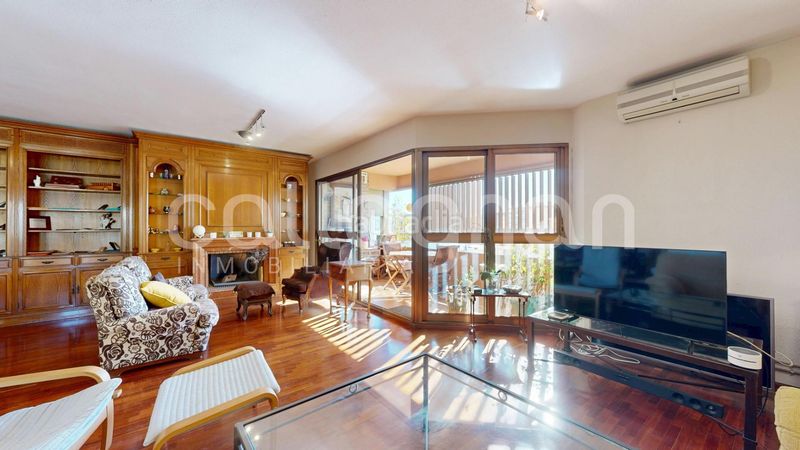 Foto 50c8745c-c584-4bbf-a7b7-1e0e1e95f9eb. Pis amb calefacció aparcament a Jaume Roig Valencia