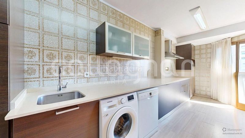 Foto 7b3c8221-8c72-4aa6-8526-73b0a413c308. Pis amb calefacció aparcament a Jaume Roig Valencia