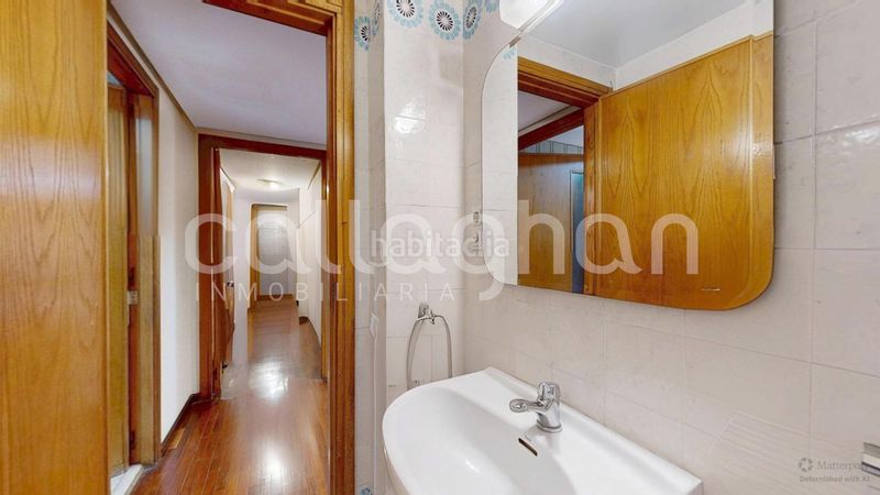 Foto 981bbb1a-6cdb-4278-9a0a-112320ea7ebc. Pis amb calefacció aparcament a Jaume Roig Valencia