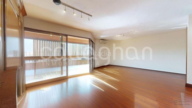 Foto e0d961e4-05d9-4bbd-a5cf-0d897e87eed5. Pis amb calefacció aparcament a Jaume Roig Valencia