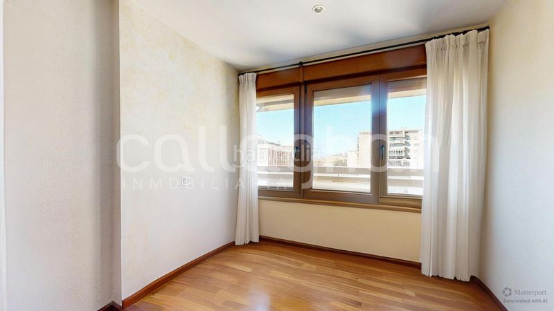 Foto f2b0f798-81be-4e9e-9f5c-ff878eabf181. Pis amb calefacció aparcament a Jaume Roig Valencia