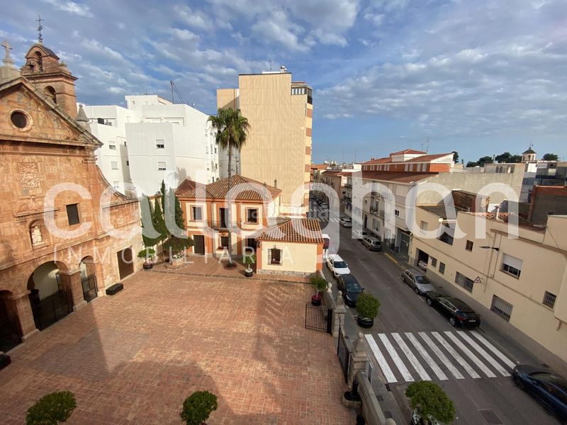 Foto 2ebf8a84-f203-45e7-963c-3a1d9acb6663. Duplex in Nules