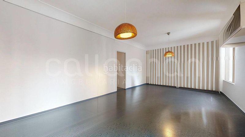 Foto 03b95f02-26b5-46c7-ae1c-b6e3926cd3c4. Pis a La Seu Valencia