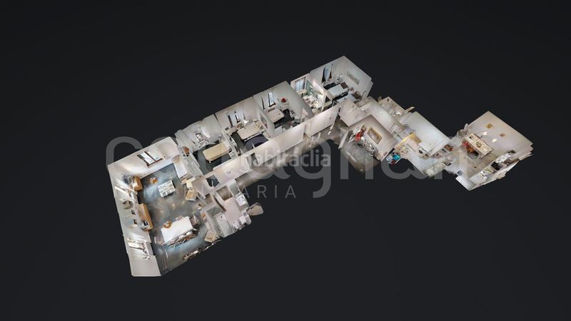 Foto 8cb6aff7-4ff3-4446-a445-d7b385ec653a. Pis a La Seu Valencia