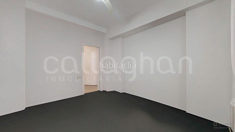 Foto a2307a05-f989-40ab-aa8f-2ee28d555ec8. Pis a La Seu Valencia