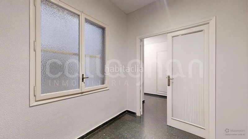 Foto d5fdeabd-bd7e-4615-99bb-3a1bebd49efc. Pis a La Seu Valencia