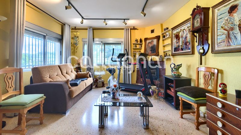 Foto e2b62f12-16cb-4e1f-b7ba-9fe2e791a902. Xalet amb aparcament piscina a Sierra Perenchiza-Cumbres de Calicanto-Sto Domingo Chiva