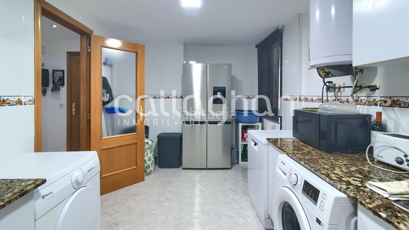 Foto dbe4decf-c244-4458-90ef-067045595a77. Pis amb calefacció aparcament a Faura