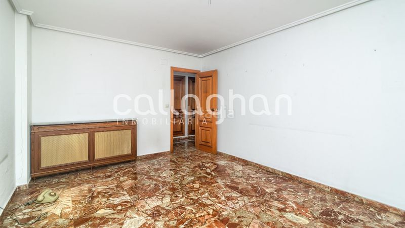 Foto e00f2dc2-5b97-41f2-8999-534077ff4081. Pis amb aparcament a El Pla del Remei Valencia