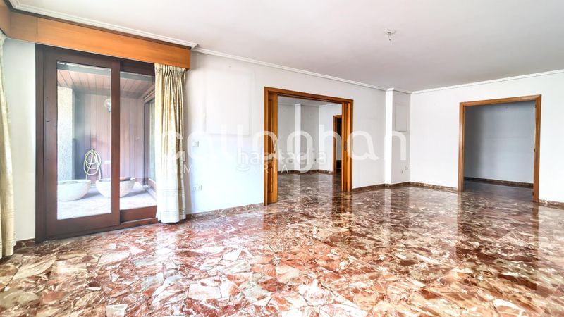 Foto f9101e7b-0156-4c73-8ea9-9404ce746aea. Pis amb aparcament a El Pla del Remei Valencia