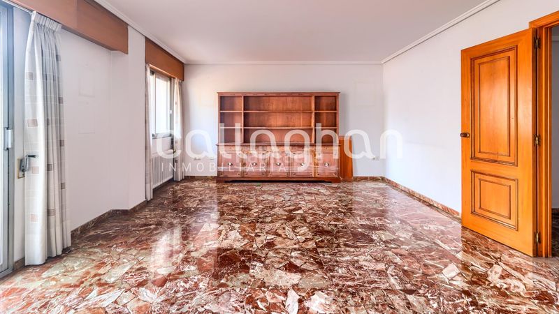 Foto f953394d-225e-4ebb-a82d-9eba5401ff38. Pis amb aparcament a El Pla del Remei Valencia