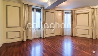 Pis  Gran vía ramon y cajal. Amplio piso junto a plaza españa, 130 m2 y excelente distribució
