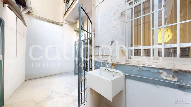 Foto 0112f928-9a86-41d0-a0f0-f18c6f9976bc. Local comercial a Albors Valencia