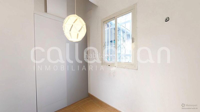 Foto 05efed0f-f445-4384-be5b-11f63066b37d. Local comercial a Albors Valencia