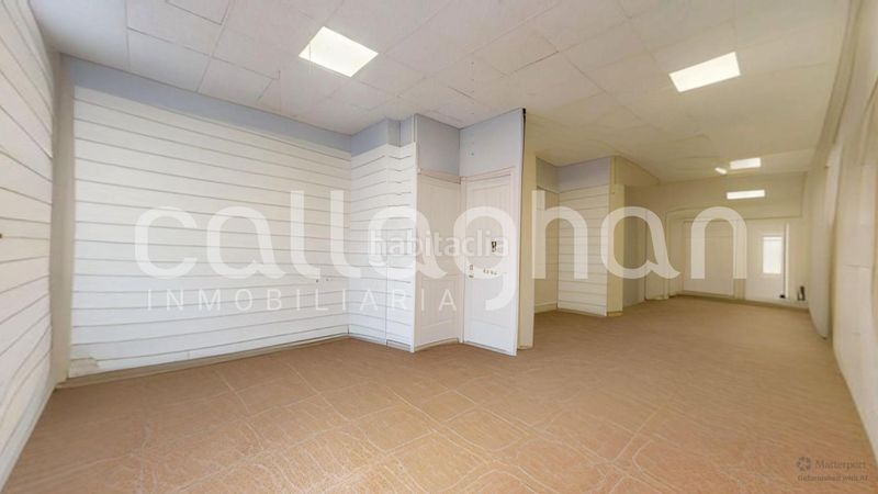 Foto 35b752cc-9a4d-4b1b-8488-304d361c6820. Local comercial a Albors Valencia