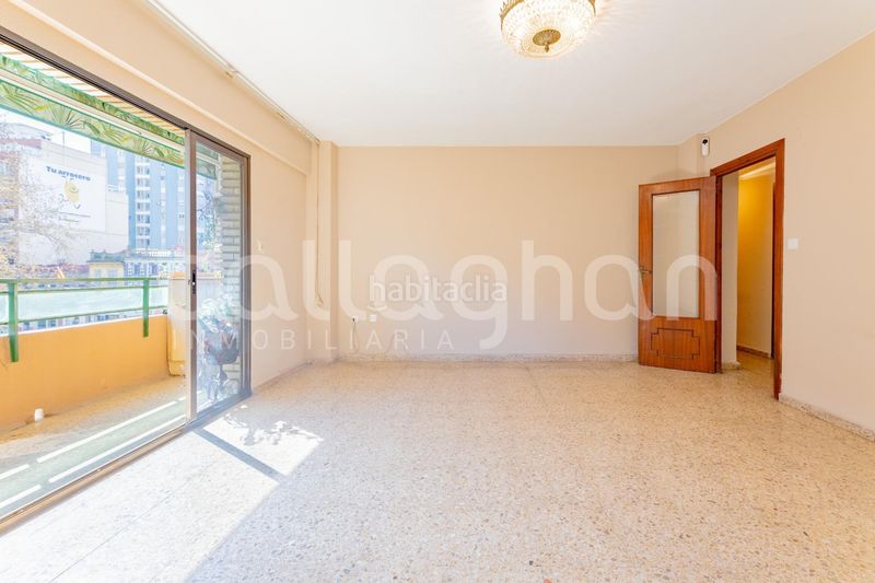 Foto d5fd92bb-49e6-4db7-9290-c654e0ecbfaa. Pis a Aiora Valencia