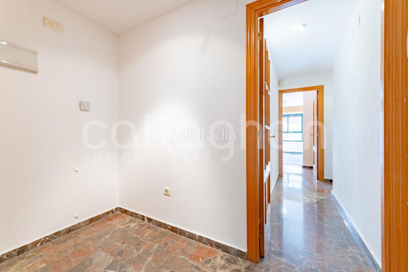 Piso vivienda de cuatro habitaciones en patraix en Valencia - Imagen 20