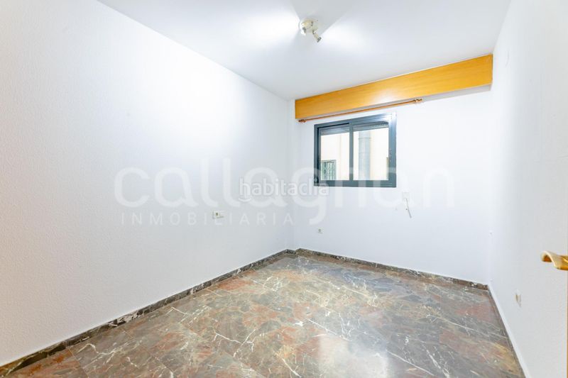 Piso vivienda de cuatro habitaciones en patraix en Valencia - Imagen 27