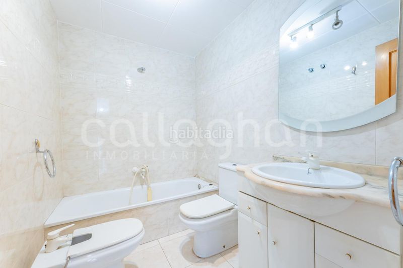 Foto b425e6f0-010e-448d-a258-7fdf225f8c6e. Pis a Safranar Valencia