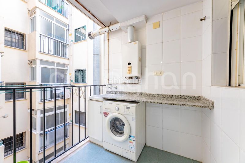 Piso vivienda de cuatro habitaciones en patraix en Valencia - Imagen 18