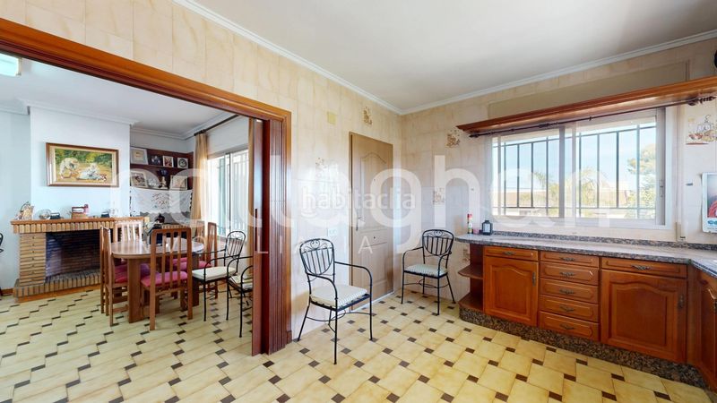 Foto 5b971cb8-6b36-4fcc-9785-2e155393427a. Xalet amb aparcament piscina a Sierra Perenchiza-Cumbres de Calicanto-Sto Domingo Chiva