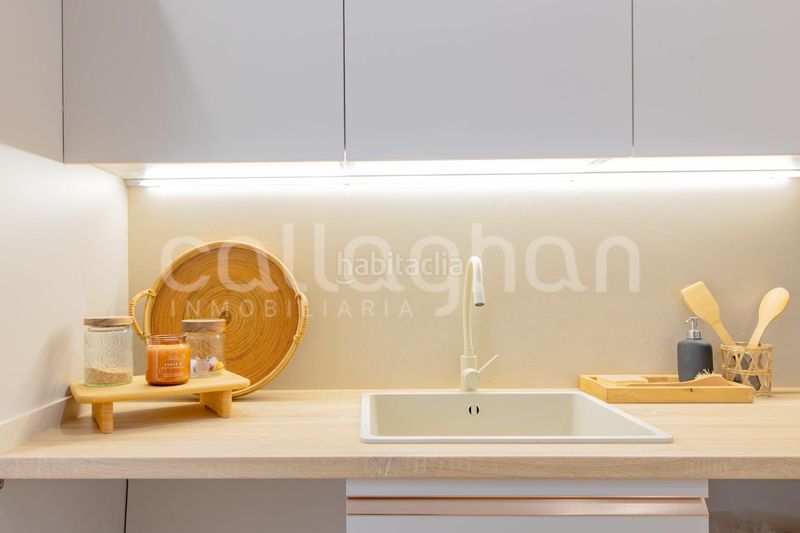 Planta baja acogedora vivienda en el corazón de ruzafa en Valencia - Imagen 47