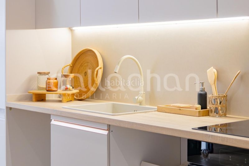 Planta baja acogedora vivienda en el corazón de ruzafa en Valencia - Imagen 38