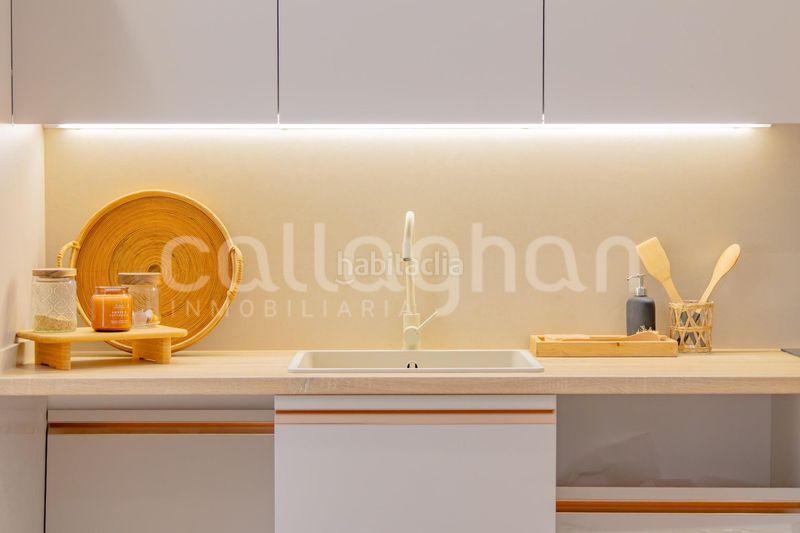 Planta baja acogedora vivienda en el corazón de ruzafa en Valencia - Imagen 42