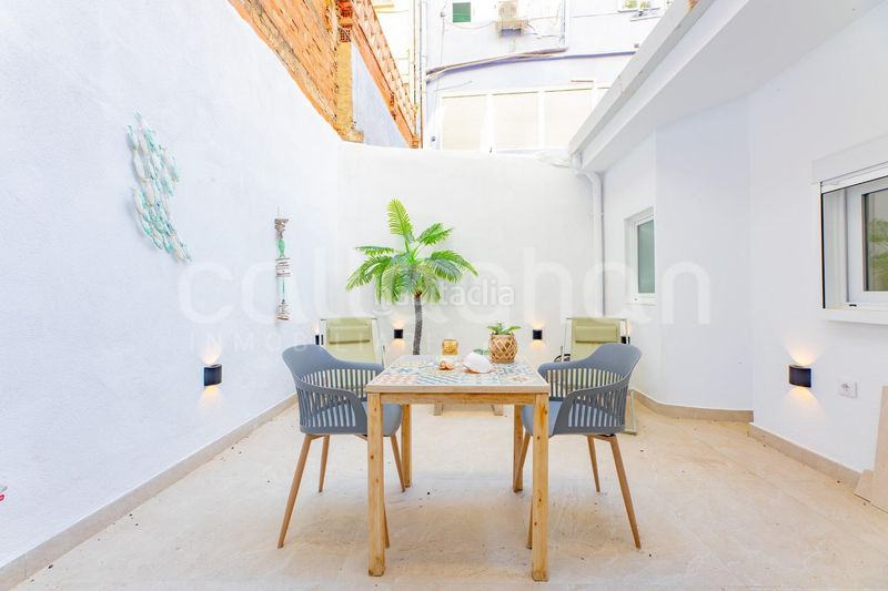 Planta baja acogedora vivienda en el corazón de ruzafa en Valencia - Imagen 2