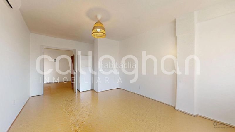 Foto 256edff7-a453-48d6-a77b-73b93b3c8699. Pis a L´Amistat Valencia