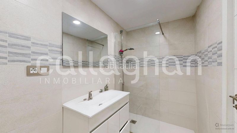 Foto 5a4c6423-5e98-4839-a99a-9ef150d0a7db. Pis a L´Amistat Valencia