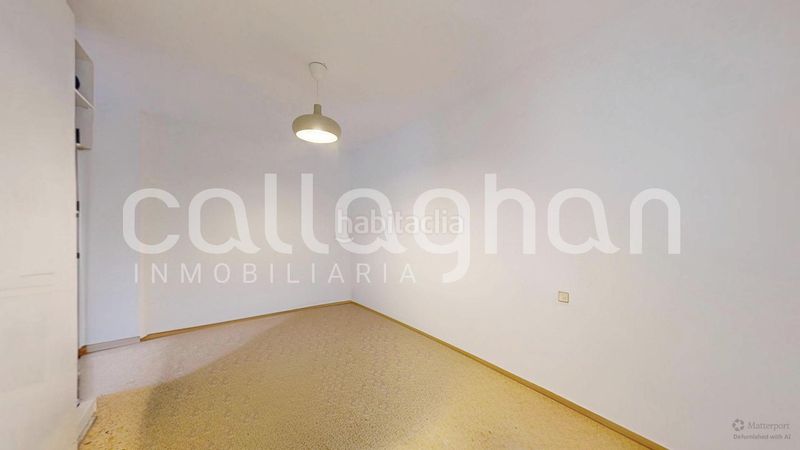 Foto 925036f0-971c-430d-bdc9-a9db84555568. Pis a L´Amistat Valencia