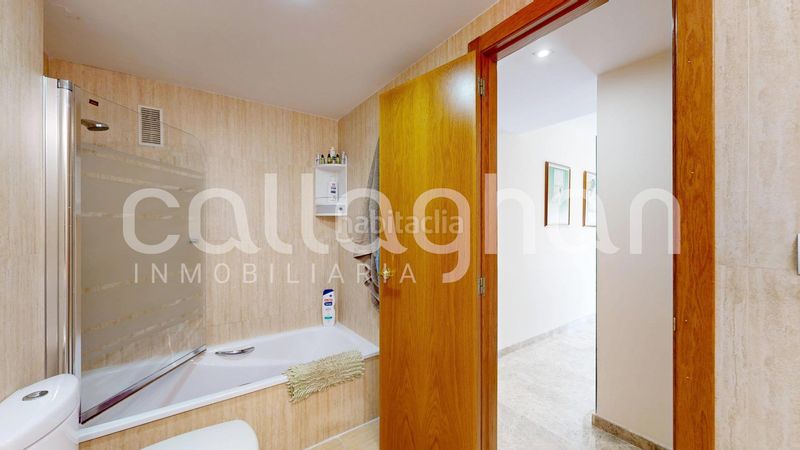 Foto 4b256480-b49e-44bb-af80-3b68bd5f87e1. Pis amb aparcament piscina a Sant Pau Valencia