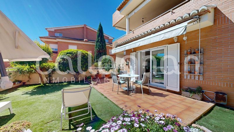 Foto 91c4d956-8090-4ff9-b677-9ecaa5c8e4fc. Planta baixa amb aparcament piscina a Massarojos Valencia