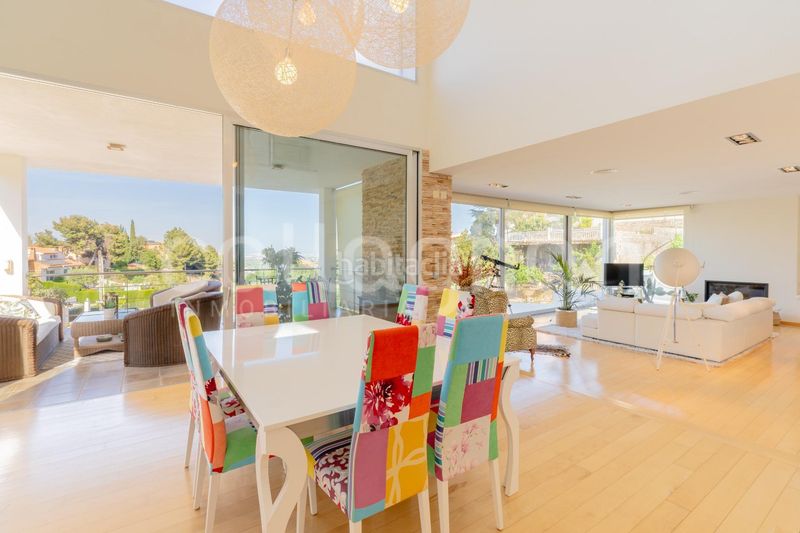 Foto d2c943b0-648a-4fbc-8261-2b868396dc19. Xalet amb aparcament a Sierra Perenchiza-Cumbres de Calicanto-Sto Domingo Chiva