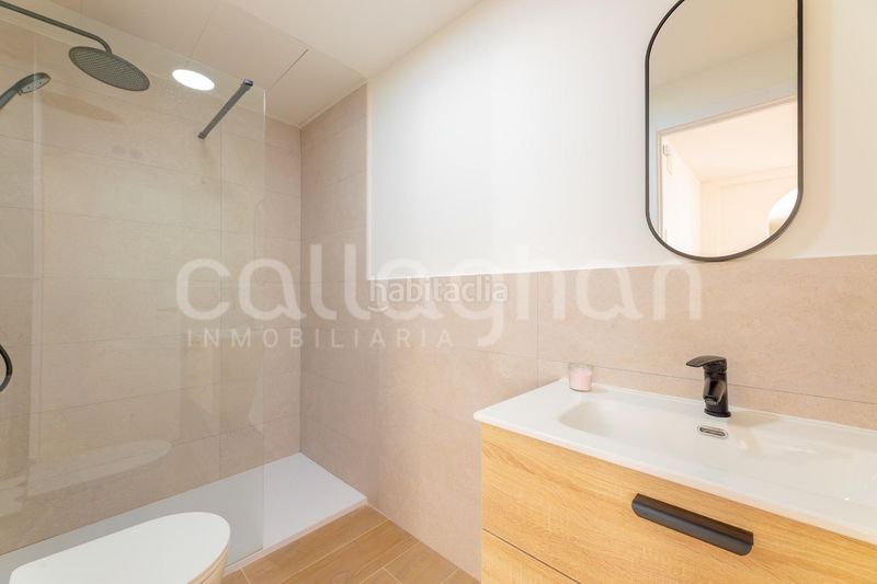 Foto 9f0a48c9-b946-4acf-959b-552173c63cdf. Edificio in Centro Burriana