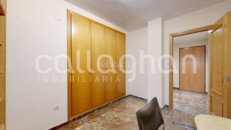 Piso amplia vivienda con terraza y garaje opcional en patraix, excelente ubicación en Valencia - Imagen 22