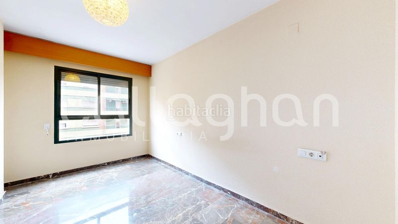 Piso amplia vivienda con terraza y garaje opcional en patraix, excelente ubicación en Valencia - Imagen 19