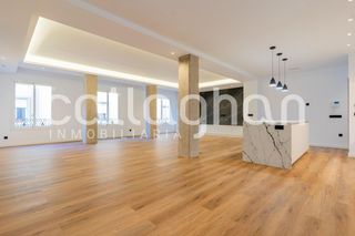 Pis  Calle escolano. Elegancia y amplitud en ciutat vella