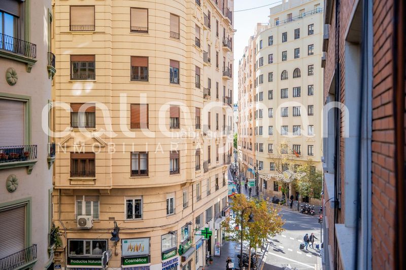 Foto ea0a8d7f-05c5-4086-8b02-7e2483779b50. Pis a Sant Francesc Valencia