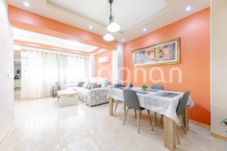 Appartamento  Carrer forns. Vivienda en silla con tres habitaciones