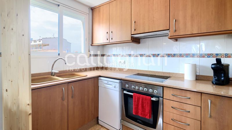 Foto 7da2aa32-4a7d-420d-bbb1-f326f6da9265. Casa aparellada a Chilches