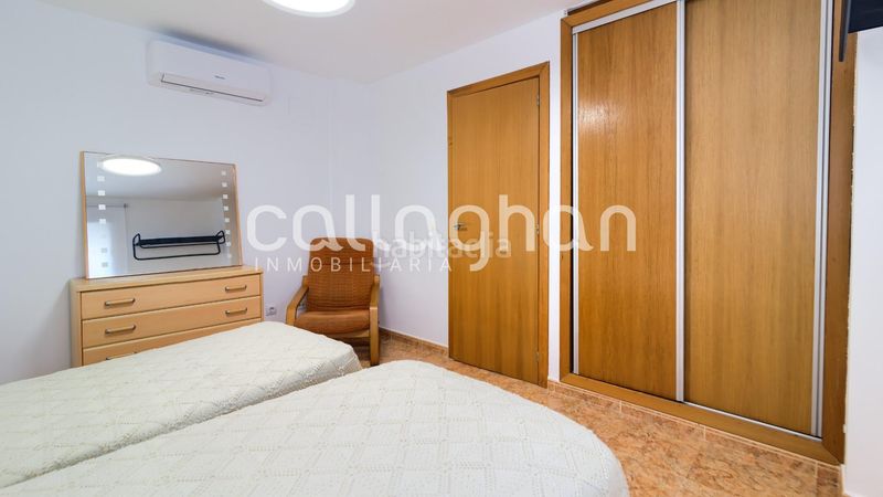 Foto a771b545-ee53-4e8b-b6eb-aeb2f943bd6a. Casa aparellada a Chilches