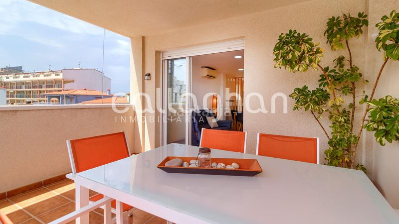 Foto e3c8b3d6-08f8-4936-befb-344f58bca19a. Casa aparellada a Chilches