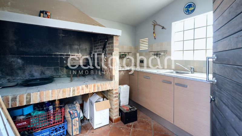 Foto 5c08dd34-7021-4f04-bce0-e346f22abceb. Xalet amb calefacció aparcament piscina a Monserrat