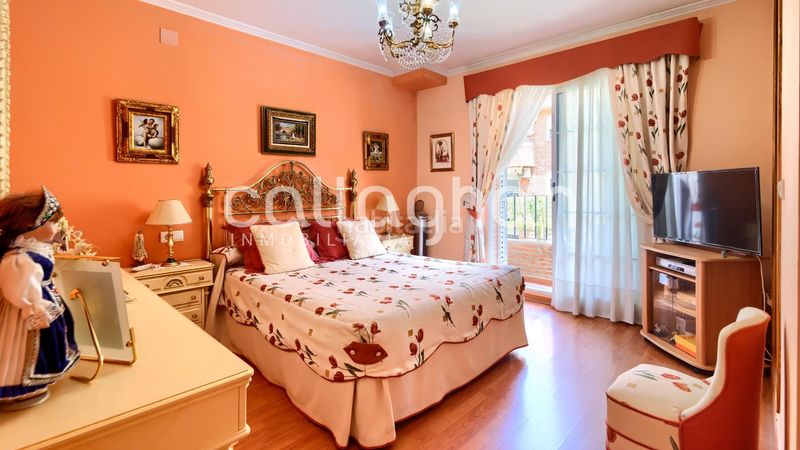 Foto 51141fb3-97aa-4214-998e-e1d507cda87b. Casa adossada amb calefacció aparcament a Sedaví