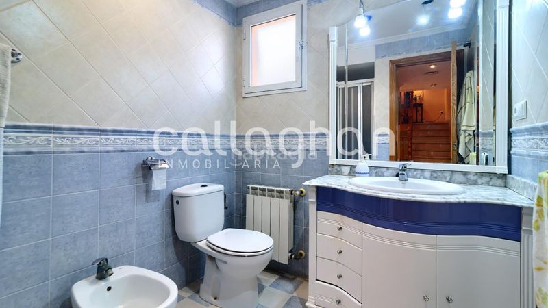 Foto a528d5a3-e442-4ab3-bcb2-b363103c4395. Casa adossada amb calefacció aparcament a Sedaví